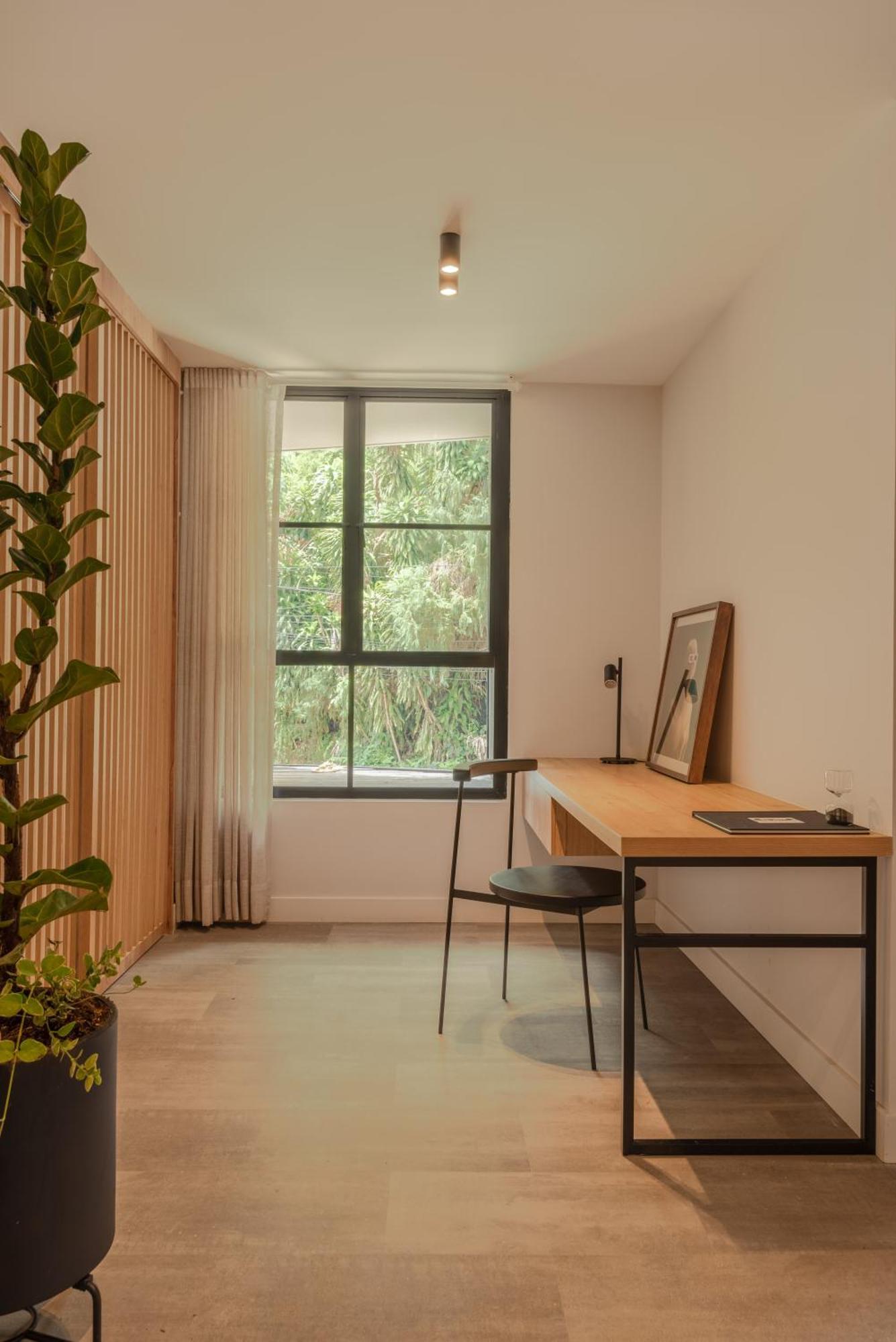 Apartment Patito Feo - Poblado Medellin Bagian luar foto